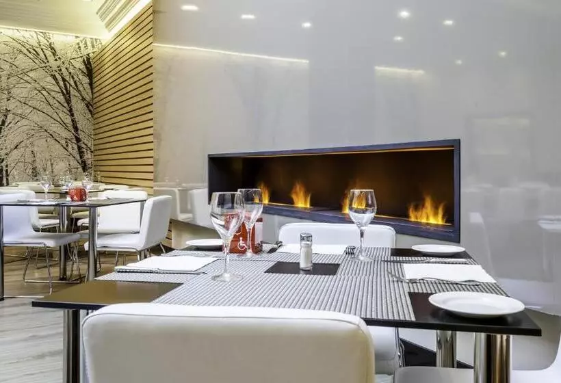 Fotos del hotel Ilunion Suites Madrid:  9