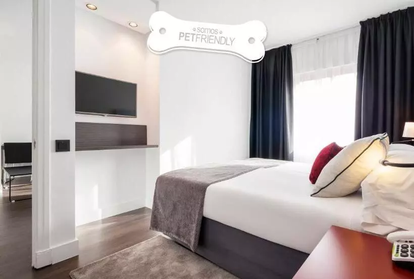 Ilunion Suites Madrid