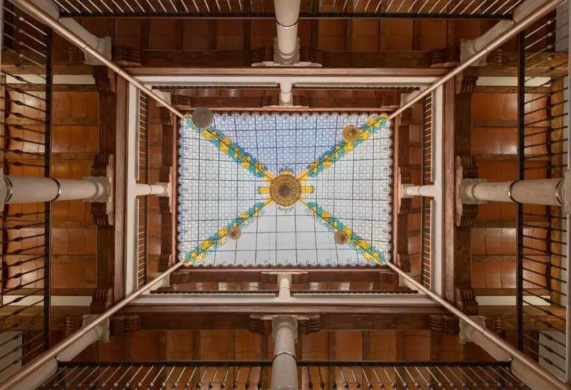 Fotos del hotel María De Molina:  7