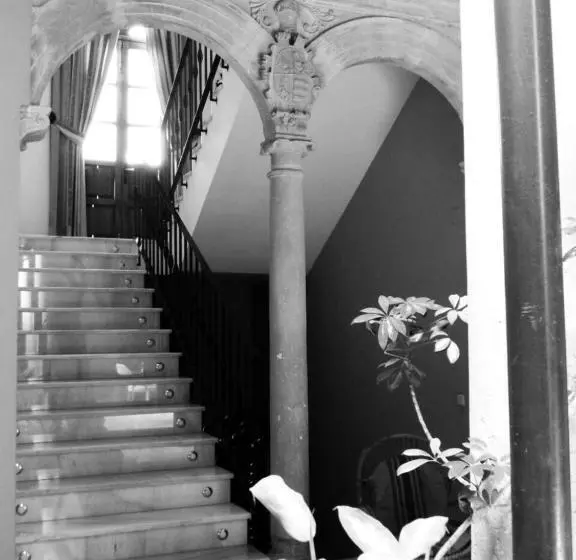 Fotos del hotel María De Molina:  12