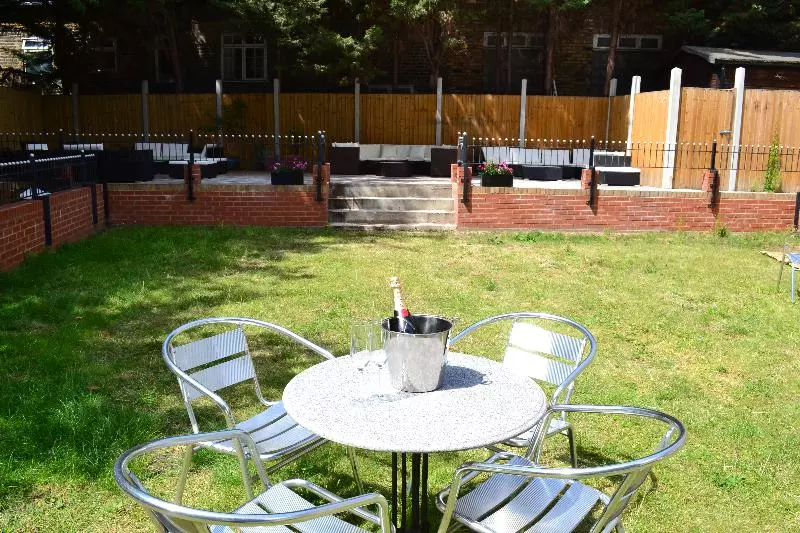 Fotos del hotel My Place:  21