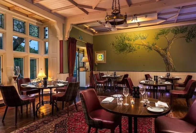 Fotos del hotel The Orestone Manor Hotel:  13