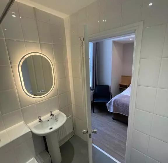 Fotos del hotel The Westlynne  & Apartments:  17