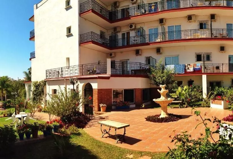 Fotos del hotel Carmen Teresa:  24