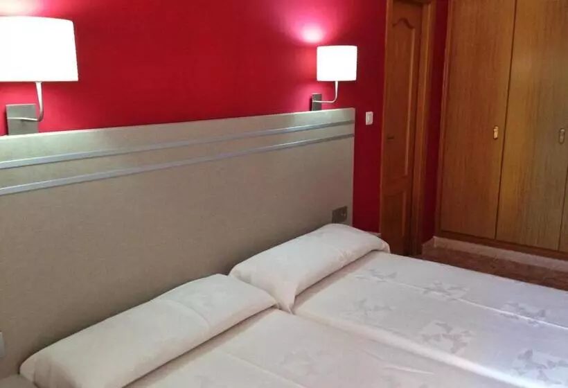 Fotos del hotel Carmen Teresa:  9