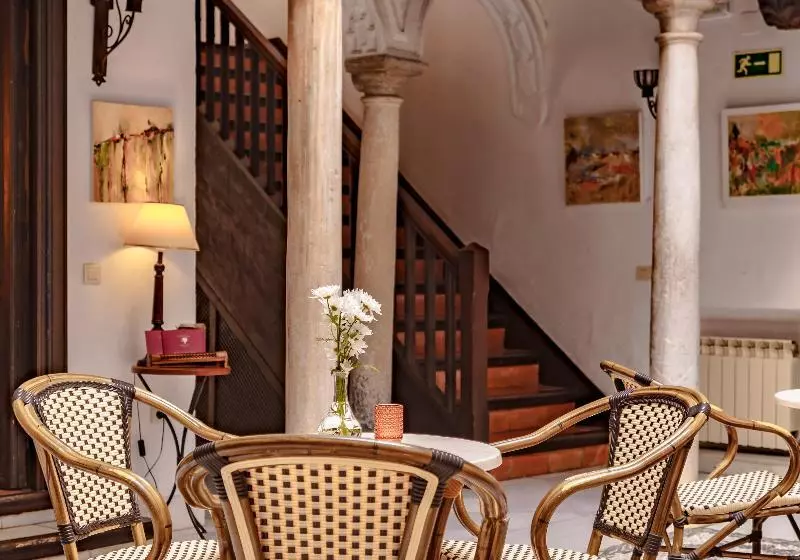 Fotos del hotel Casa Del Capitel Nazarí:  16