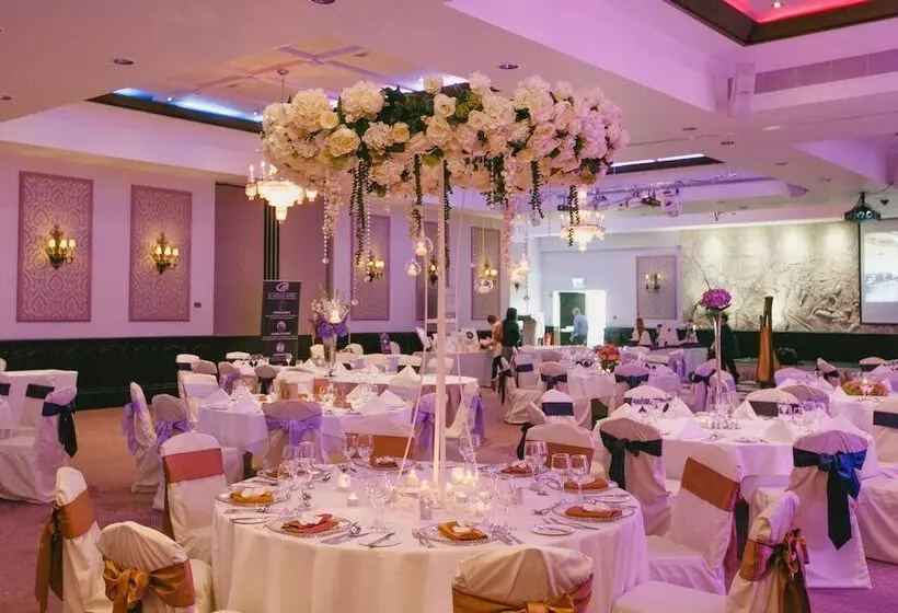 Clontarf Castle Hotel