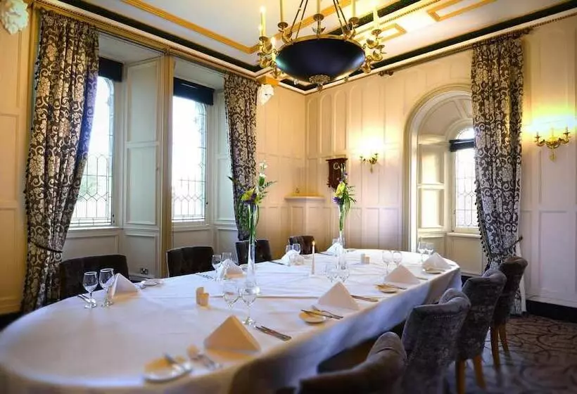 Fotos del hotel Clontarf Castle Hotel:  2