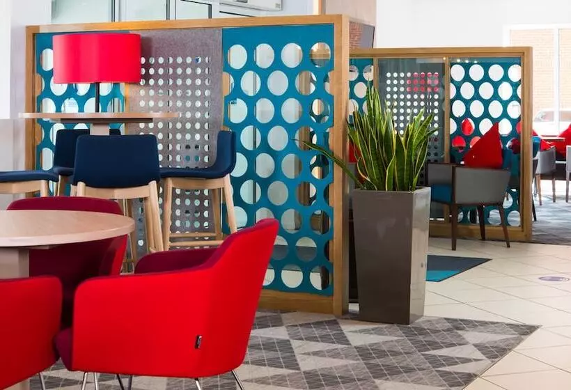 Holiday Inn Express Southampton West, An Ihg