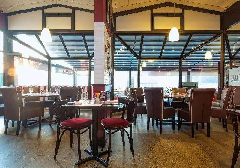 Fotos del hotel Ibis Styles Avignon Sud:  19