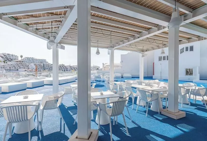 Fotos del hotel California Urban Beach - Adults Only:  3