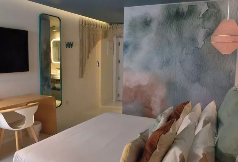 Fotos del hotel California Urban Beach - Adults Only:  2