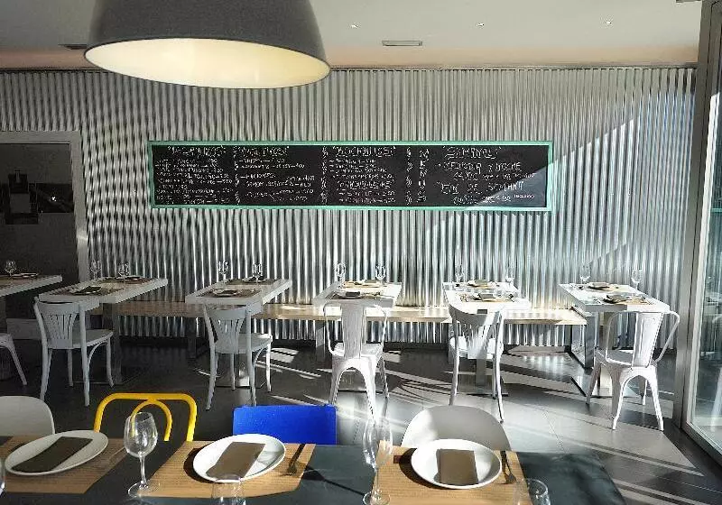 Fotos del hotel Pamplona Plaza:  5