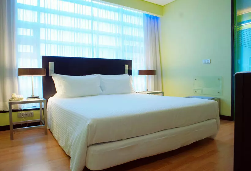 Fotos del hotel Sana Capitol:  11