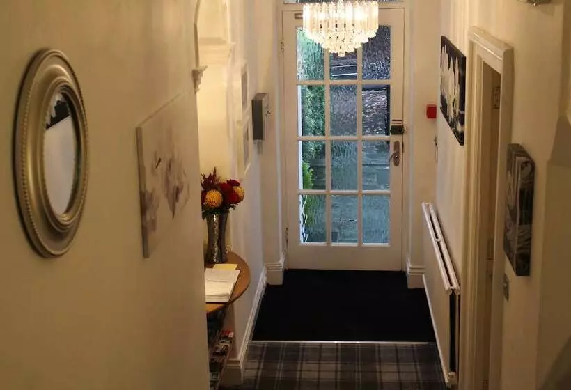 Fotos del hotel St John's Lodge (incl Off-site Health Club):  8