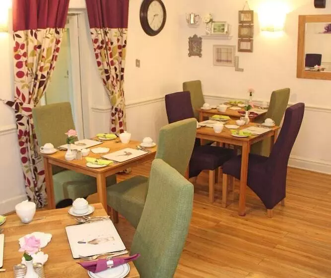 Fotos del hotel St John's Lodge (incl Off-site Health Club):  23