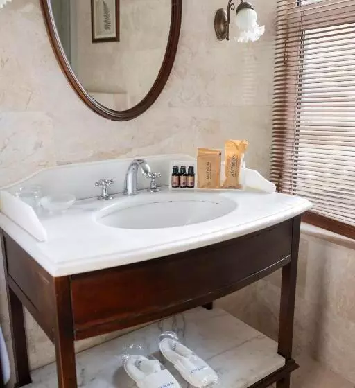 Fotos del hotel Anemon Hotel Galata  Special Class:  6