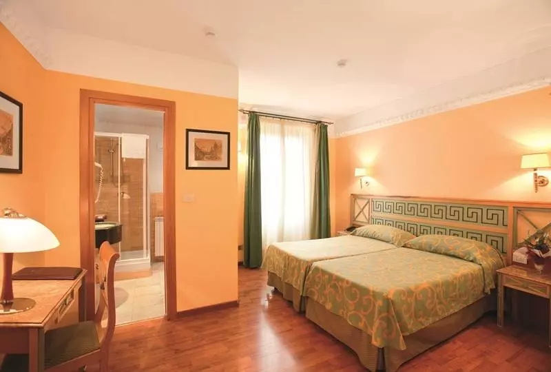 Fotos del hotel Exe Domus Aurea:  13