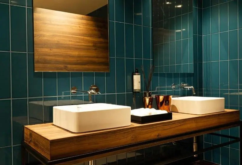 Fotos del hotel Golden Tulip Braga-Falperra:  13