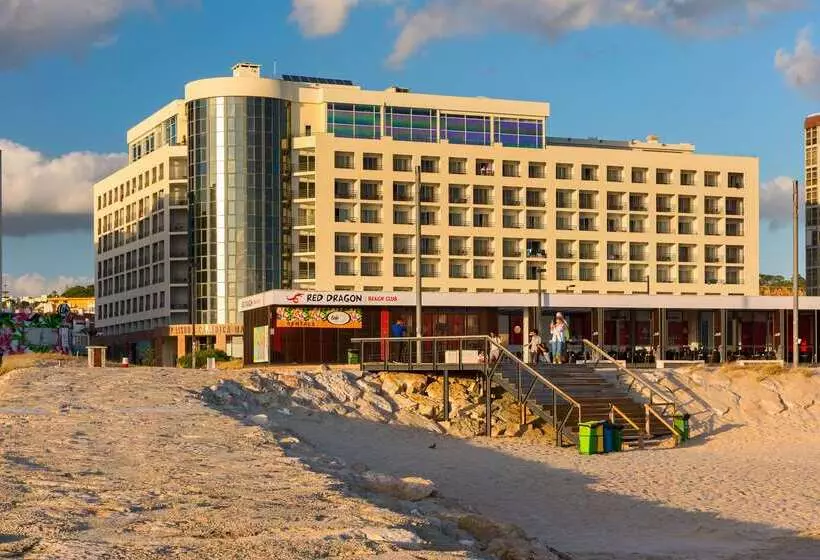 Fotos del hotel Tryp By Wyndham Lisboa Caparica Mar:  17