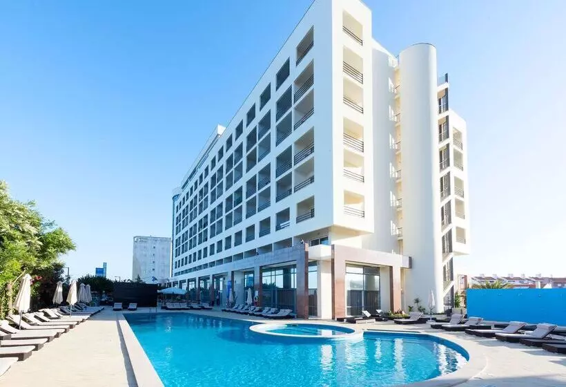 Fotos del hotel Tryp By Wyndham Lisboa Caparica Mar:  9
