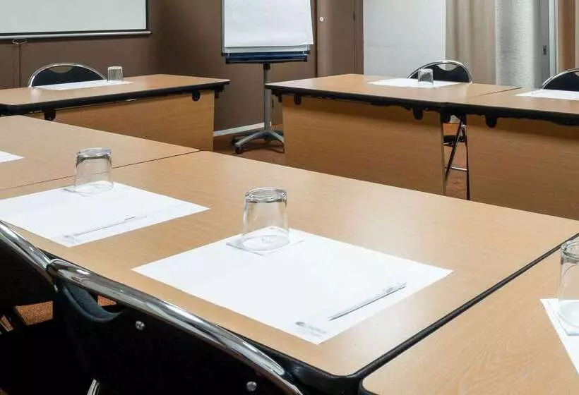 Fotos del hotel Comfort  Aeroport Lyon St Exupery:  19