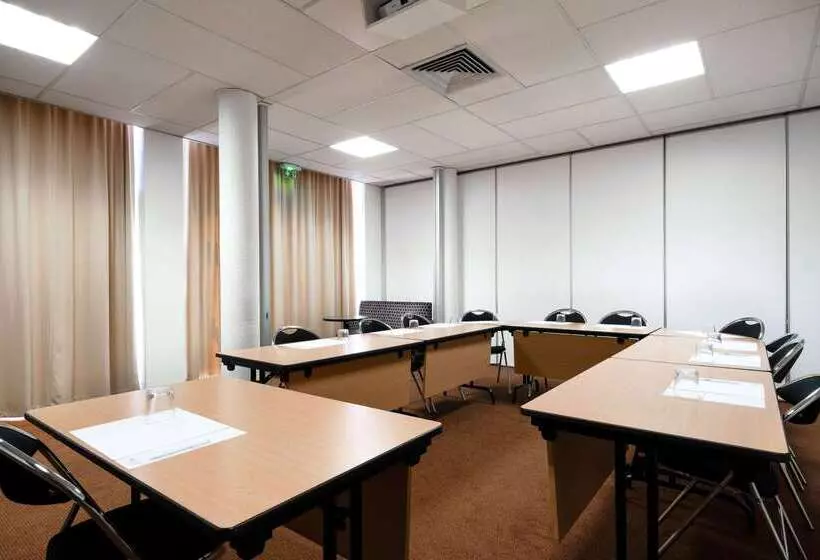 Fotos del hotel Comfort  Aeroport Lyon St Exupery:  25