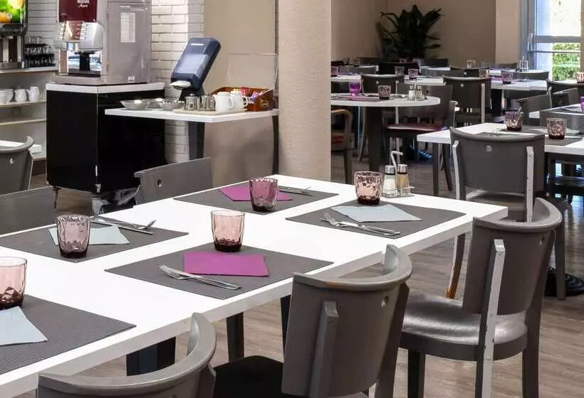 Fotos del hotel Comfort  Aeroport Lyon St Exupery:  18