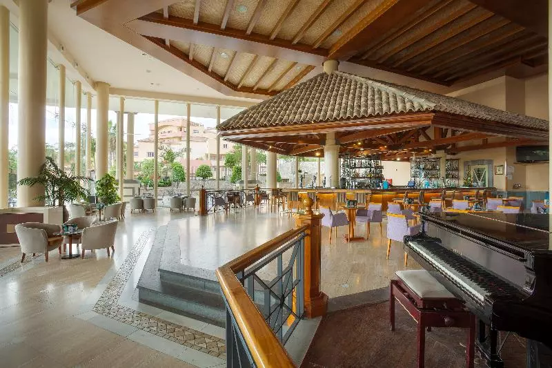 Fotos del hotel Gf Gran Costa Adeje*****:  9