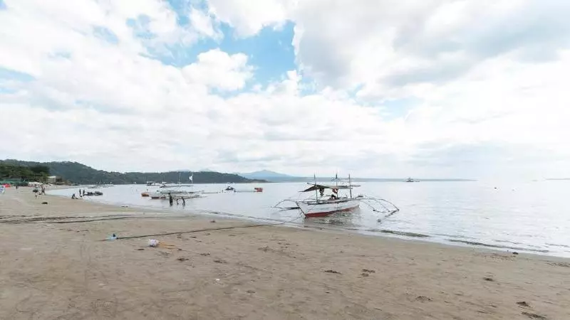 Fotos del hotel Reddoorz Plus @ Lagoon Beach Resort Zambales:  9