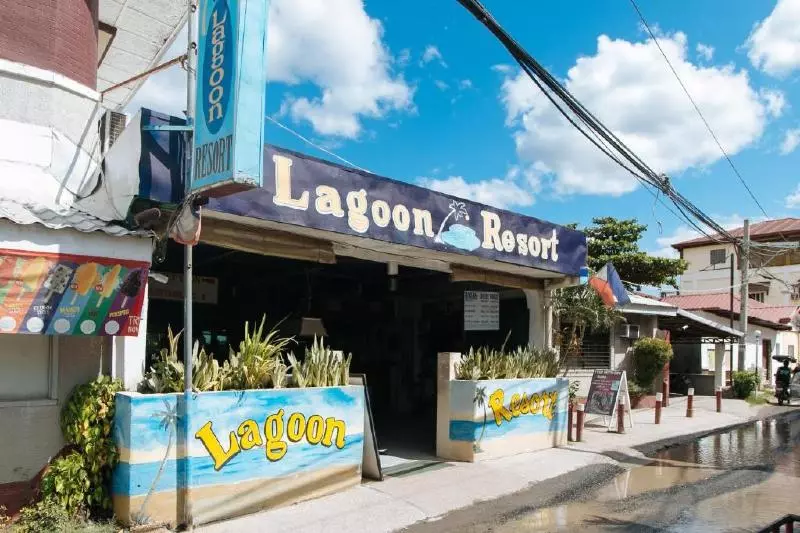 Fotos del hotel Reddoorz Plus @ Lagoon Beach Resort Zambales:  13