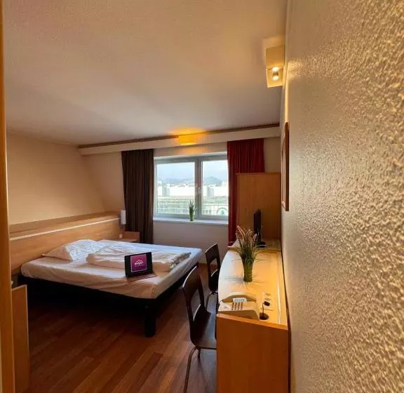 Fotos del hotel Ibis Graz:  2