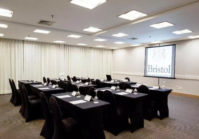 Fotos del hotel Bristol International Airport:  15