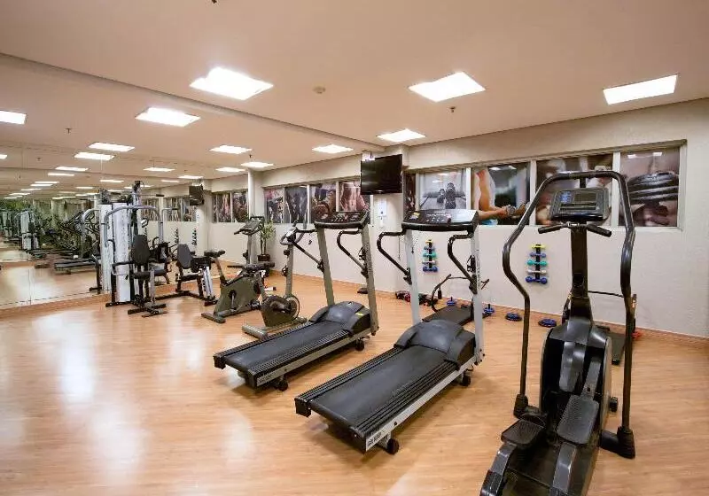 Fotos del hotel Bristol International Airport:  5