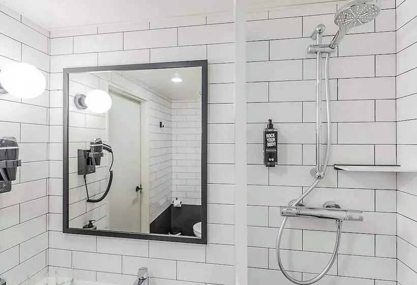 Fotos del hotel Ibis Braganca:  21