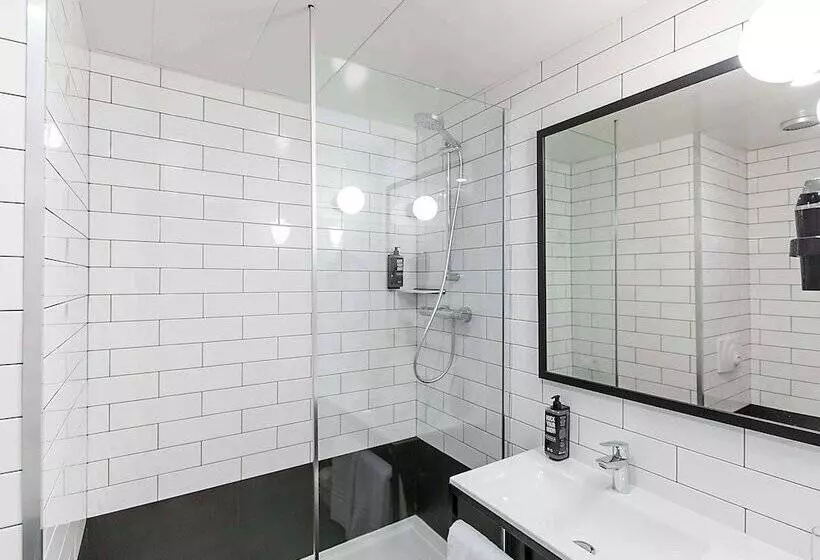 Fotos del hotel Ibis Braganca:  13