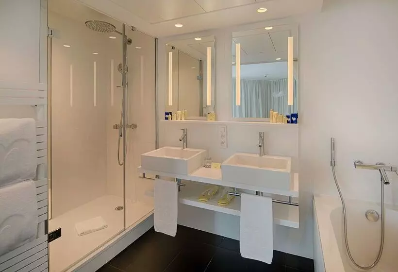 Fotos del hotel Nhow Marseille:  23