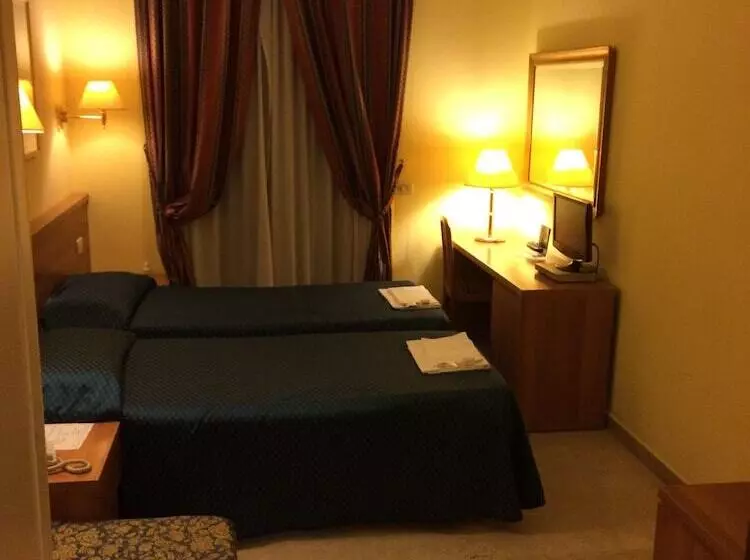 Fotos del hotel Principe Di Piemonte:  3