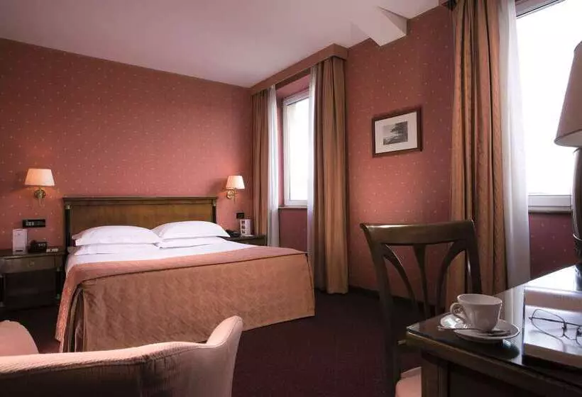 Fotos del hotel Ramada By Wyndham Naples:  2