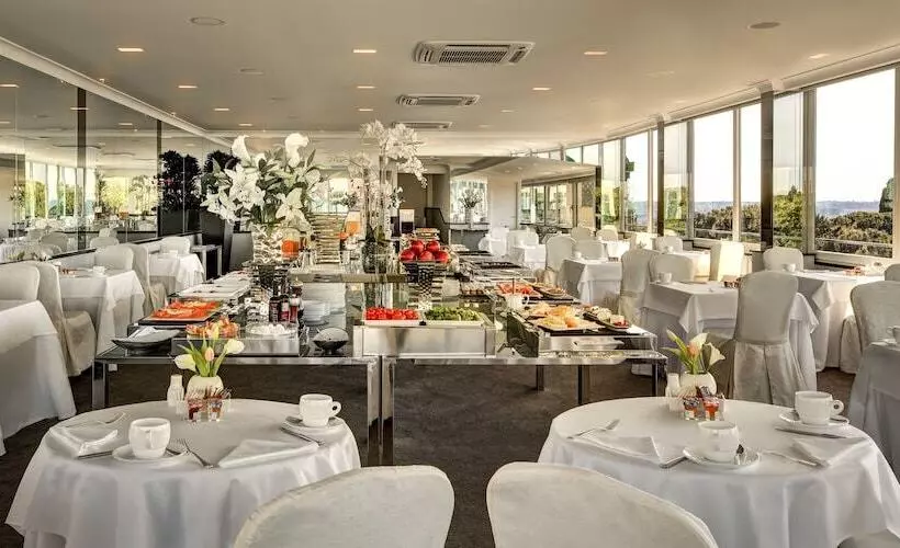 Fotos del hotel Splendide Royal - Small Luxury Hotels Of The World:  19