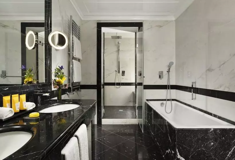 Fotos del hotel Splendide Royal - Small Luxury Hotels Of The World:  24