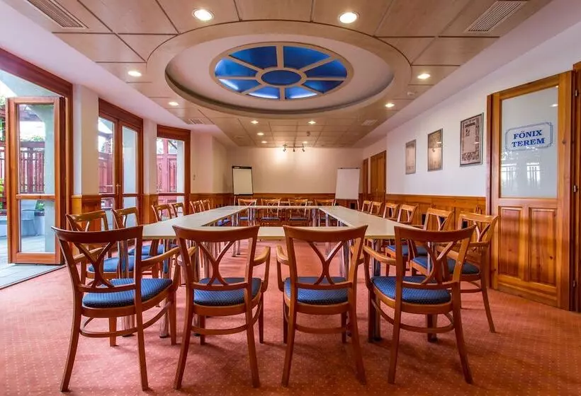 Fotos del hotel Corvin  Budapest Corvin Wing:  18