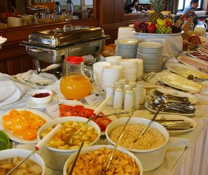 Fotos del hotel Abba Presidente Suites Puerto Montt:  11