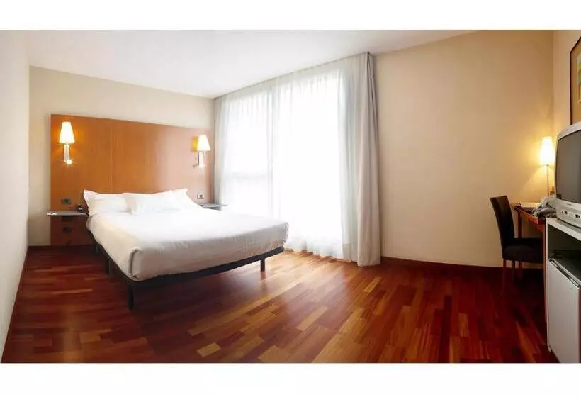 Fotos del hotel Ciutat Martorell:  11