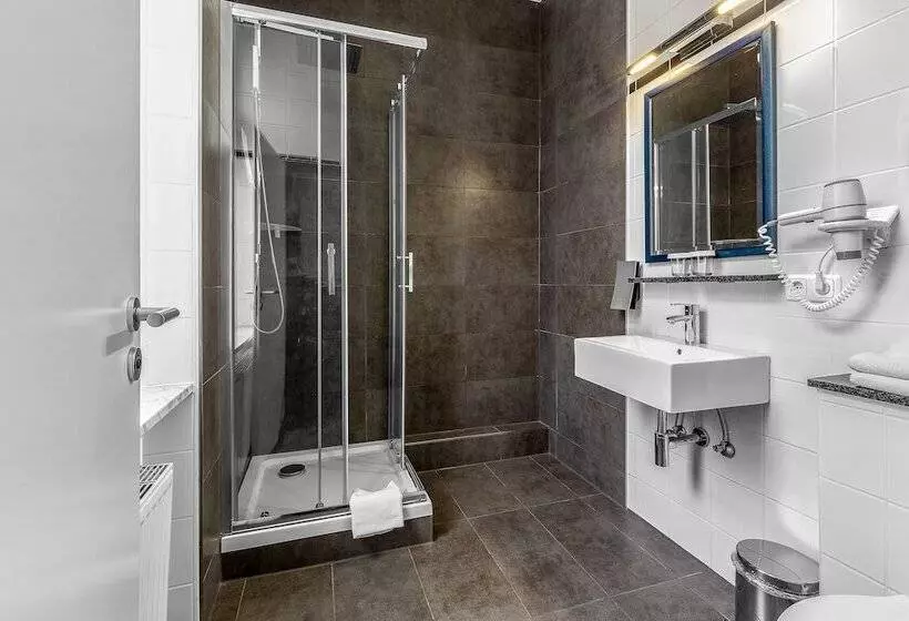 Fotos del hotel Comfort Hotel Frankfurt Central Station:  5