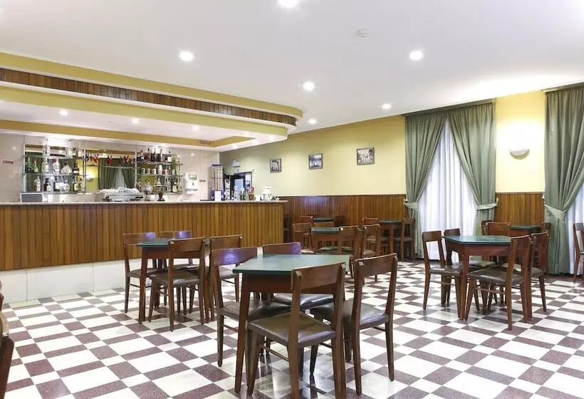 Fotos del hotel Domus Pacis Fatima:  14