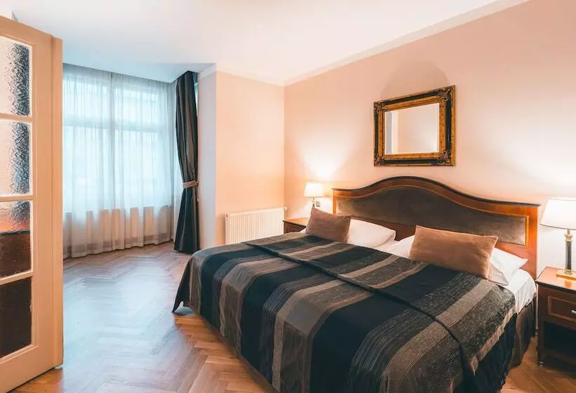 Fotos del hotel Elysee Hotel:  12