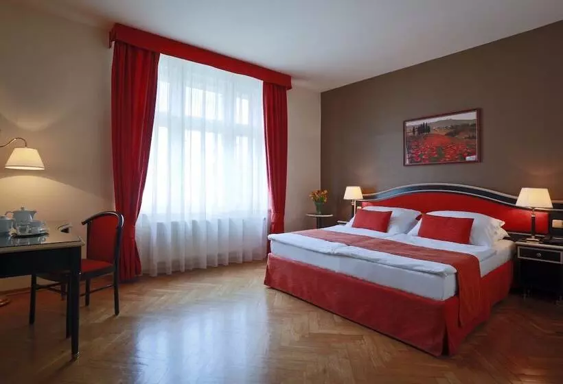 Fotos del hotel Elysee Hotel:  11