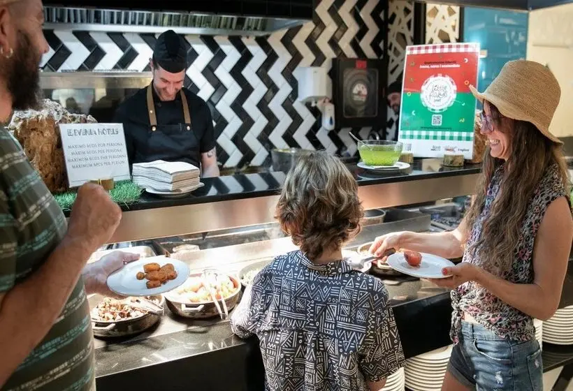 Fotos del hotel Evenia Olympic Park:  39