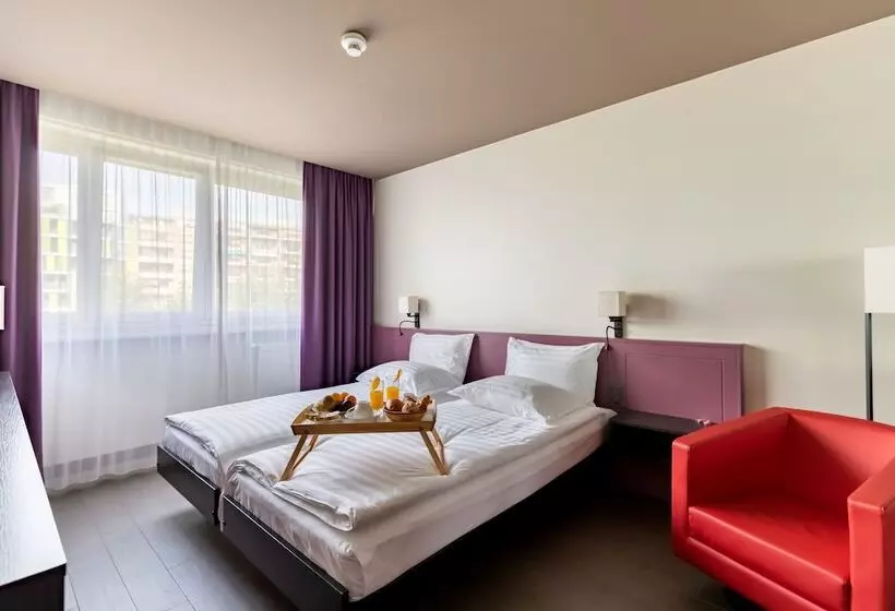 Fotos del hotel Les Nations:  21